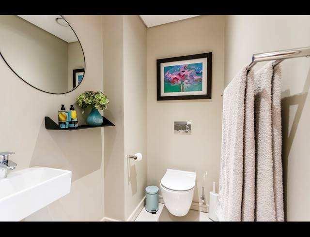 2 BEDROOM APARTMENT TO LET IN ROSEBANK